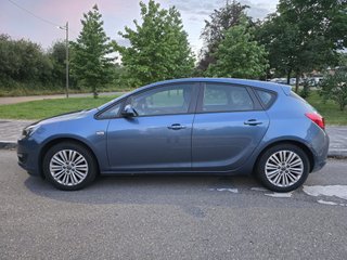 Opel Astra 1.6 CDTI 110 CV 2015 | 212.000 km | ITV