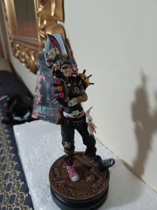 Figura Coleccionista 26cm aproximadamente.