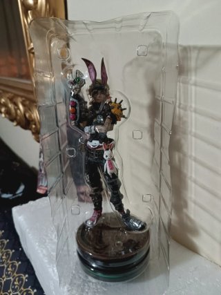 Figura Coleccionista 26cm aproximadamente.