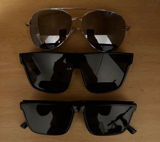 Gafas de sol aviador y cuadradas