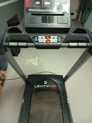 Cinta de Correr BH modelo Levity RSII,