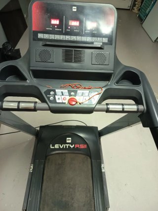 Cinta de Correr BH modelo Levity RSII,