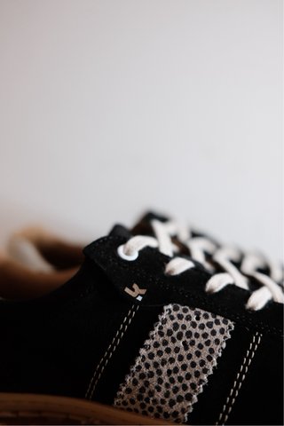Tênis Koel Barefoot Preto e Multicolor