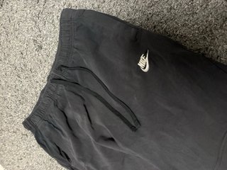 Pantalones cortos Nike negros