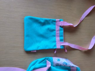 Mochila y bolso estampado cactus