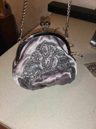 Pochette in raso vintage grigio/argento