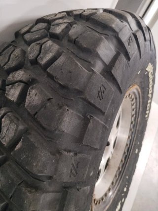 Llantas bleablok para nissan BFGoodrich Mud-Terrai