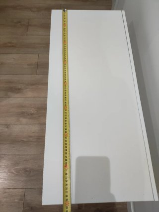 Baúl de juguetes de madera blanco y rosa