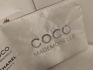 Neceser Chanel Coco Mademoiselle Satén Blanco