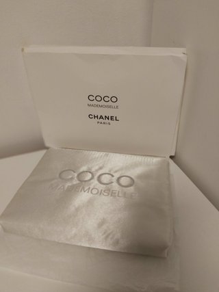Neceser Chanel Coco Mademoiselle Satén Blanco