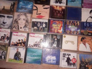 Lote de CDs Música Variada