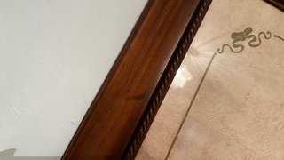 Cuadro de ángeles en madera y piedra en relieve
