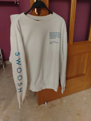Sudadera Nike blanca