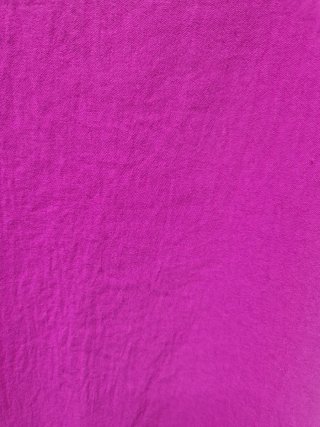 Camiseta tirantes fiesta rosa eléctrico