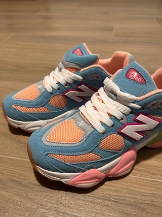 New Balance 9060