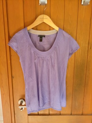 Camiseta lila manga corta