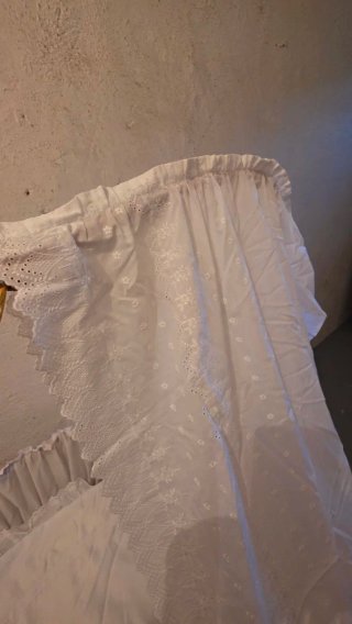 Cuna Moises Vintage de Mimbre/Ratan con Dosel