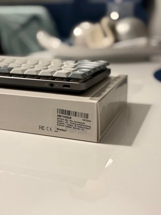 Teclado Mecânico Satechi SM1 Slim Bluetooth