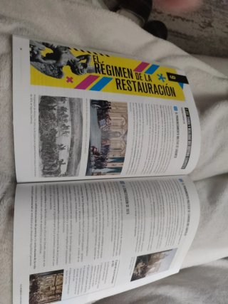 Historia de España 2 bachillerato, Proyecto fan...