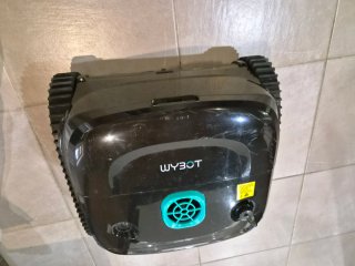Robot Aspirador Piscina Wybot C2