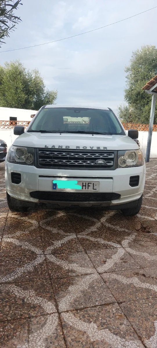 Land Rover Freelander 2011 - foto 1