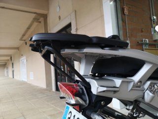 Top Case Vario BMW con Respaldo + Soporte completo