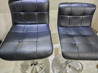 Taburetes de Cocina Negros y Blancos