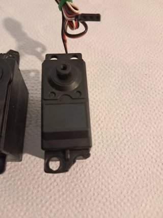 2 Servos RC S90MH