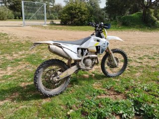 Husqvarna FE 350 Enduro Moto