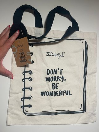 Funda Tablet y Tote Bag Mr Wonderful