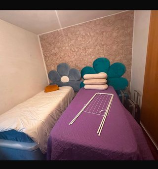 Cama canapé con colchón y cabecero