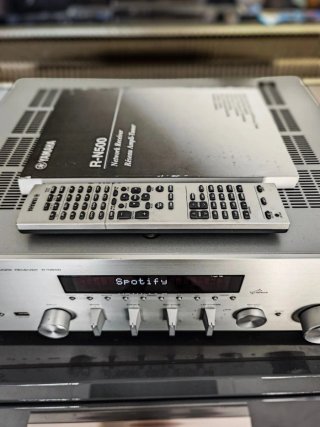 Yamaha R-N500 – Receptor estéreo Hi-Fi Network