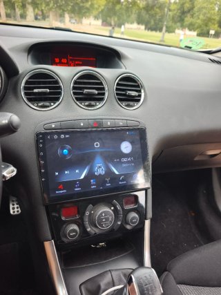 Peugeot 308 2011