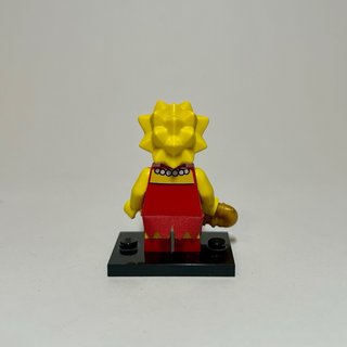 Figuras LEGO Lisa Simpson y Pastelera
