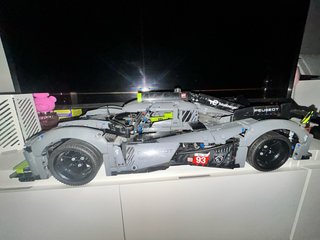 LEGO Technic Peugeot 9X8 24H Le Mans Hybrid