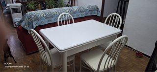 Conjunto mesa comedory 4 sillas blancas