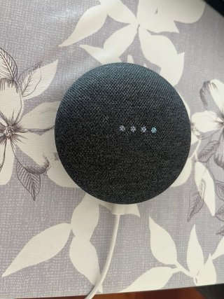 Altoparlante intelligente Google Home Mini
