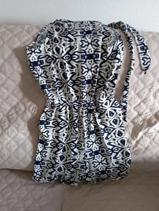 Mono corto estampado azul y blanco
