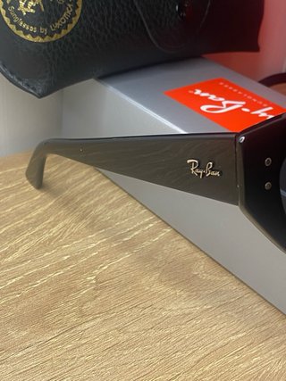 Ray-Ban RB4430 Zena Occhiali da Sole Neri