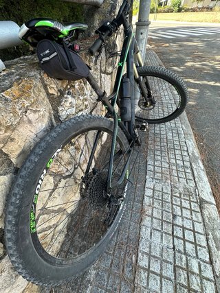 Bicicleta HEAD X RUBI con Ruedas de 29 pulgadas