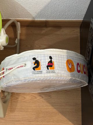 Hamaca para bebé y almohada de lactancia