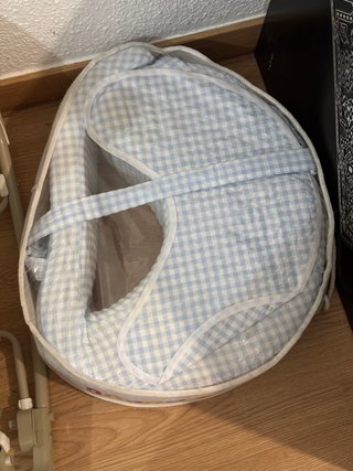 Hamaca para bebé y almohada de lactancia