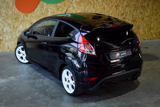 Ford Fiesta ST 2016