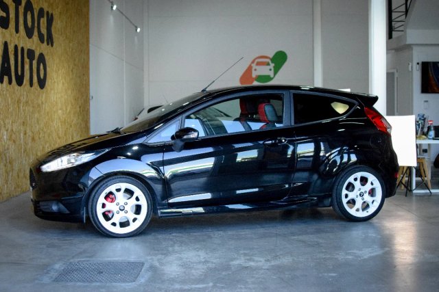 Ford Fiesta ST 2016