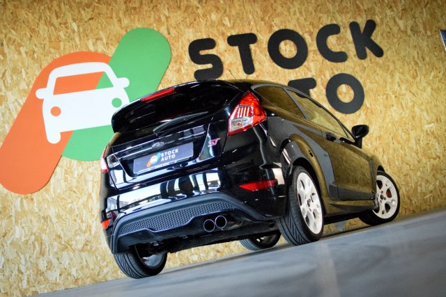 Ford Fiesta ST 2016