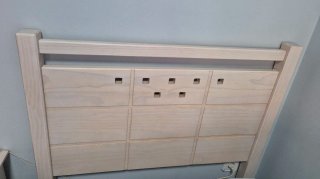 Mueble juvenil lila y blanco