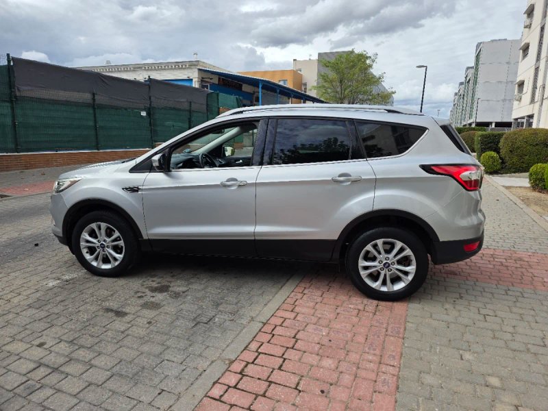 Ford Kuga 2018, foto 5