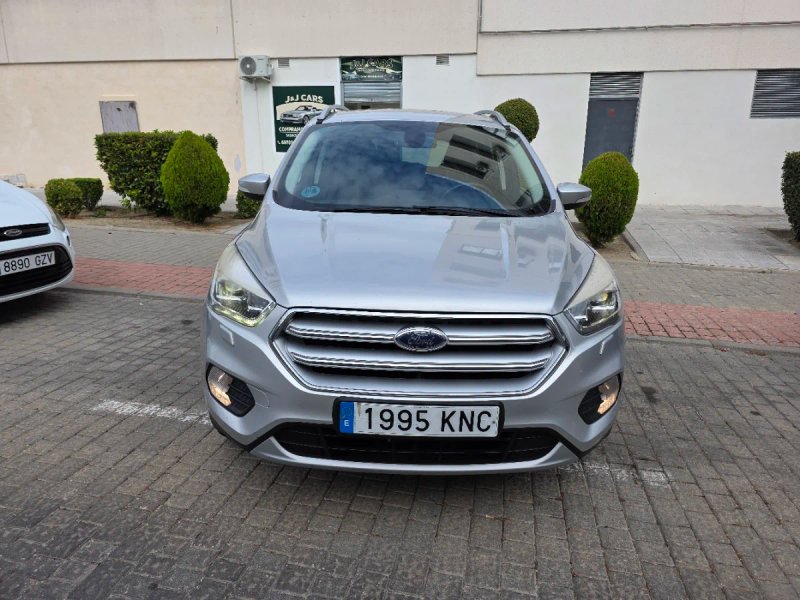 Ford Kuga 2018, foto 12