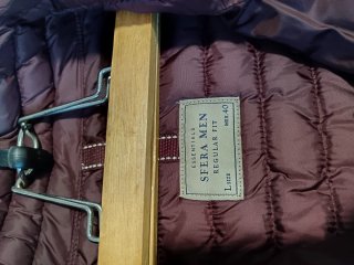 Chaqueta de plumas granate