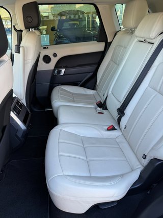 Land Rover Range Rover Sport P400e HSE Dynamic